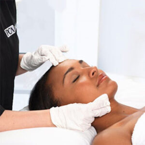 Beautiful woman getting an aesthetic PCS treatment at Chicago's Nima Skin Institute